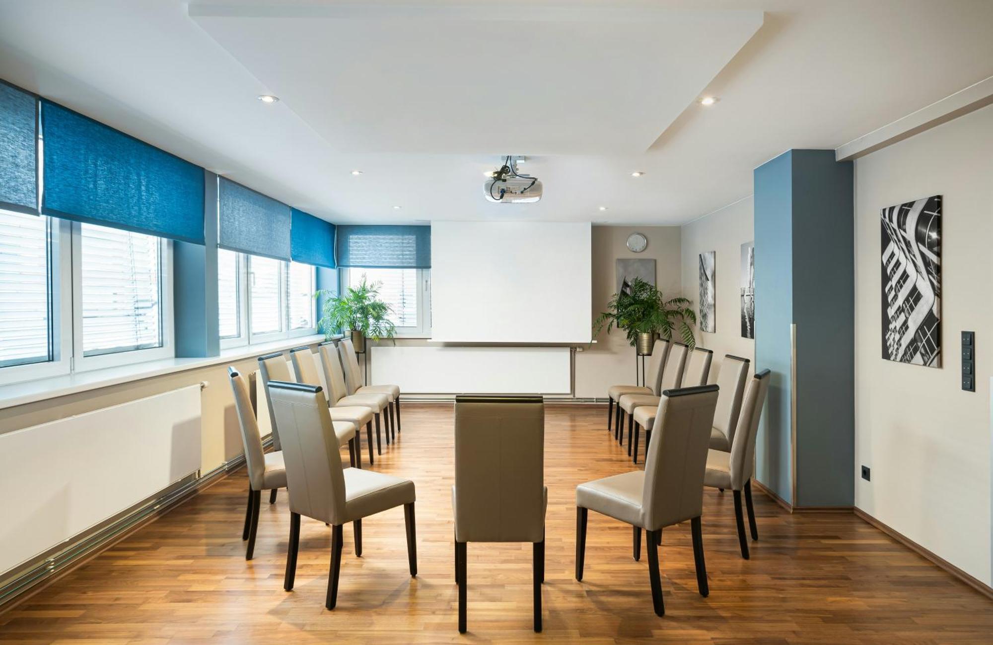 Leonardo Hotel Berlin — Fotos 1